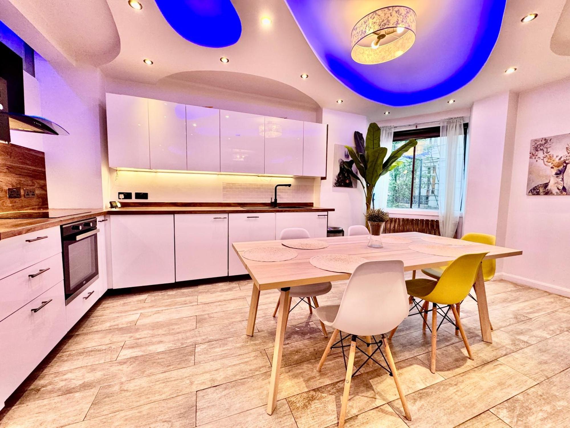 The One Hyde Park By Wild Apartament